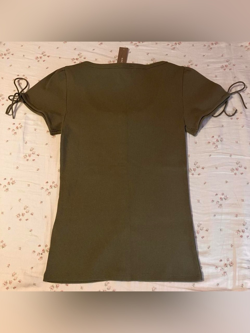 NWT J.Crew Ribbed Button Up Top - Picture 4 of 5